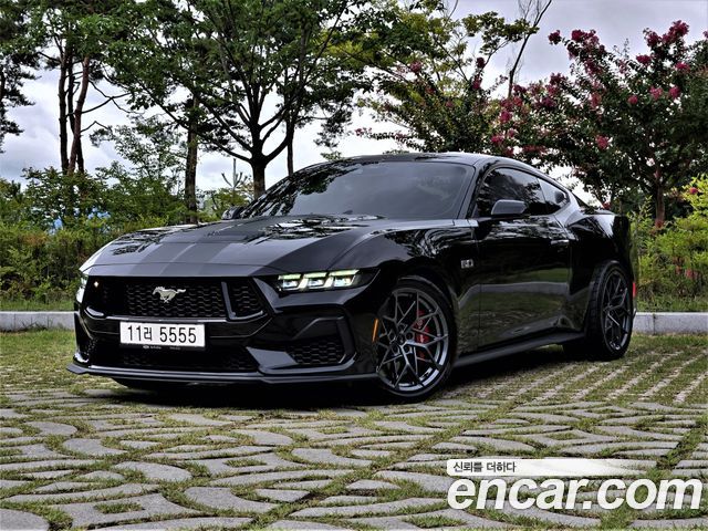 Ford Mustang 2025