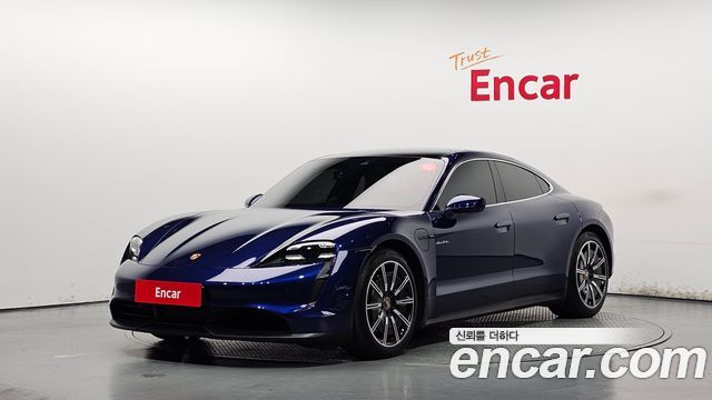 Porsche Taycan 2021