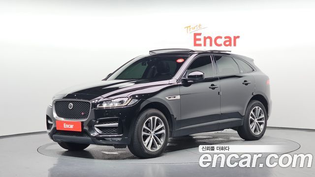 Jaguar F-PACE 2017