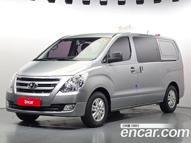 Hyundai Starex 2017
