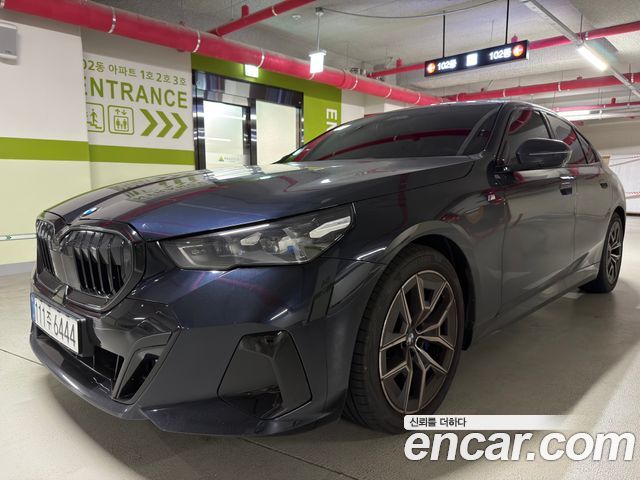 BMW 5-Series 2026