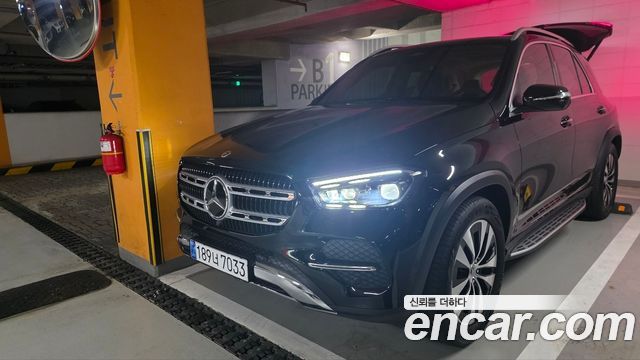 Mercedes-Benz GLE-Class 2026