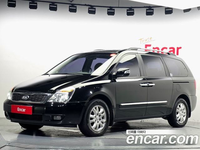 Kia Canival 2012