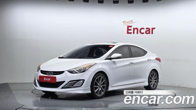 Hyundai AVANTE 2012
