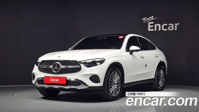 Mercedes-Benz GLC-Class 2025