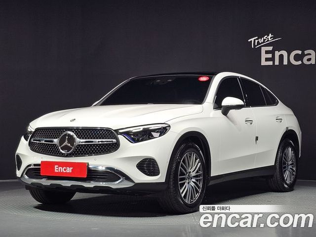 Mercedes-Benz GLC-Class 2025