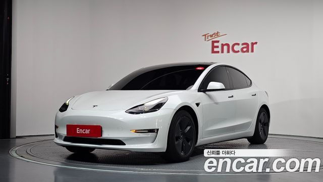 Tesla Model 3 2021