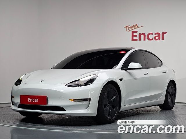 Tesla Model 3 2021