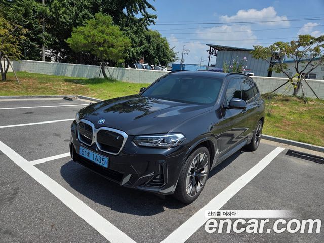 BMW iX3 2022