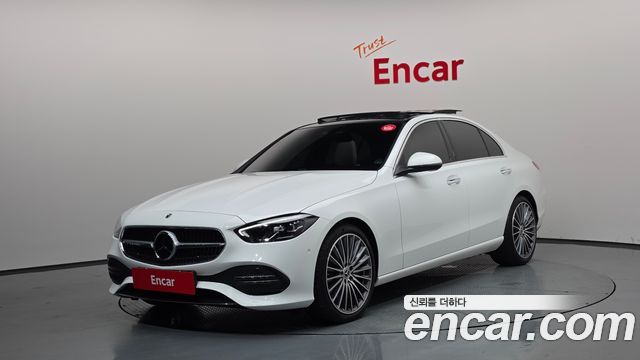 Mercedes-Benz C-Class 2025