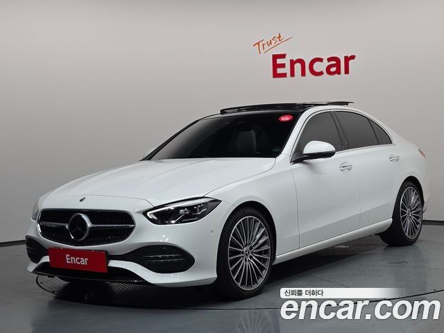 Mercedes-Benz C-Class 2025