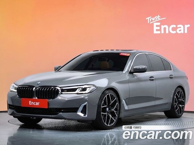 BMW 5-Series 2021