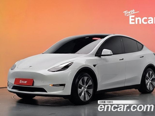 Tesla Model Y 2021