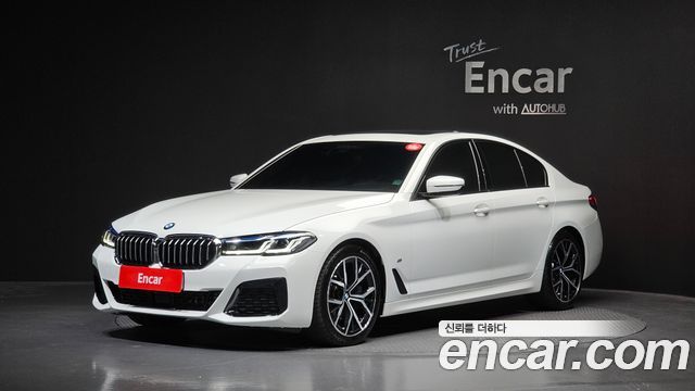BMW 5-Series 2023