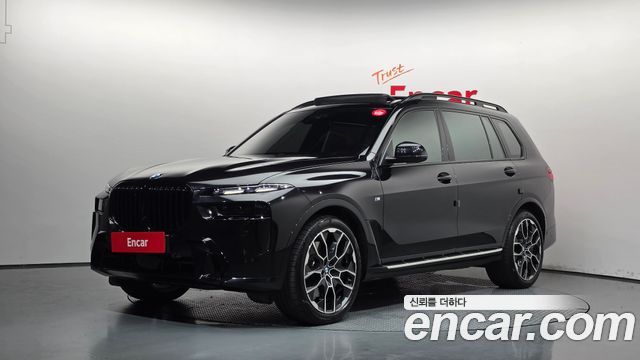 BMW X7 2025
