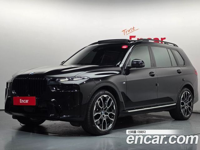 BMW X7 2025