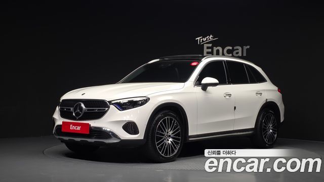 Mercedes-Benz GLC-Class 2023