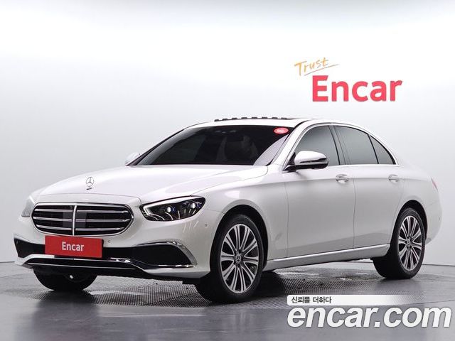 Mercedes-Benz E-Class 2023