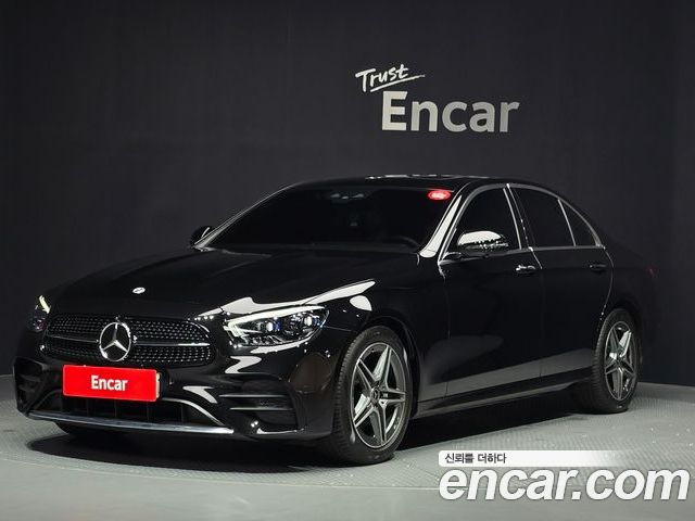 Mercedes-Benz E-Class 2022