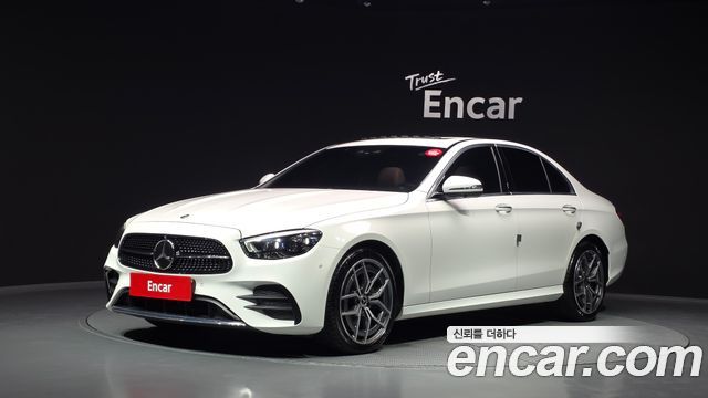 Mercedes-Benz E-Class 2021