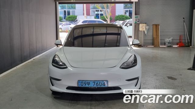 Tesla Model 3 2021