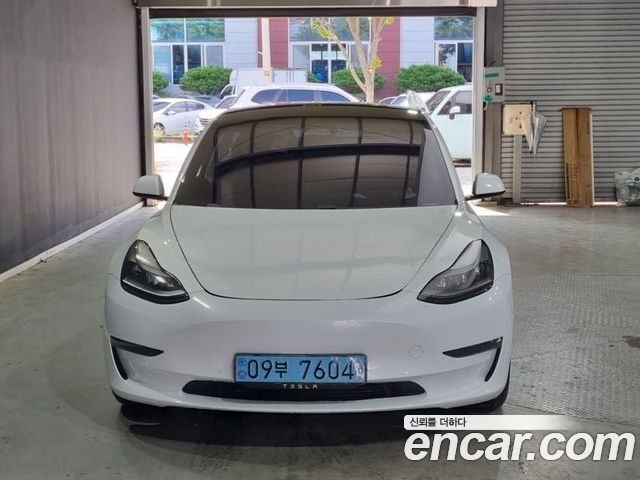 Tesla Model 3 2021