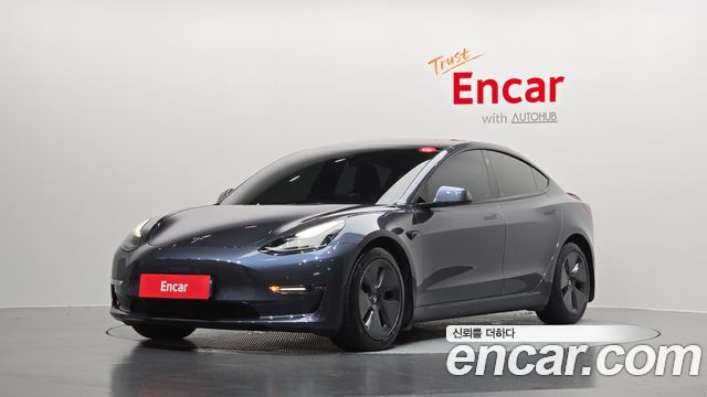 Tesla Model 3 2022
