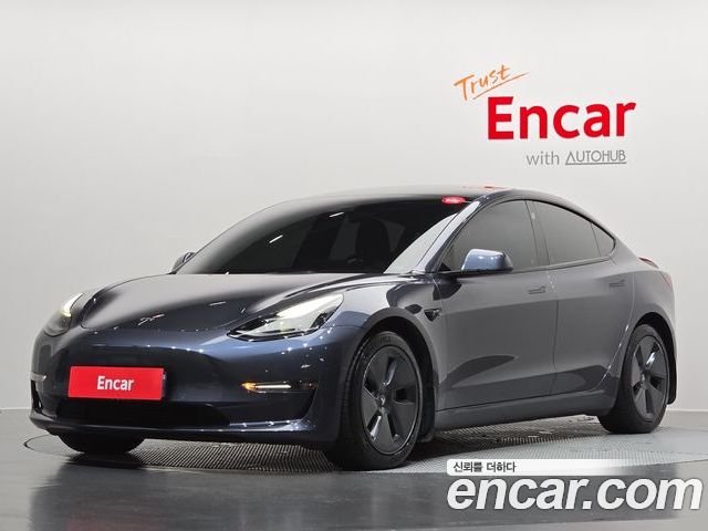 Tesla Model 3 2022