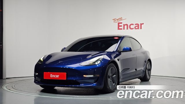 Tesla Model 3 2022