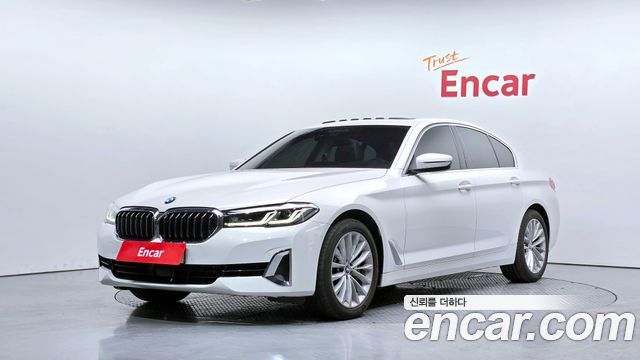 BMW 5-Series 2022