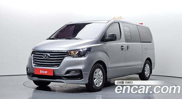 Hyundai Starex 2019