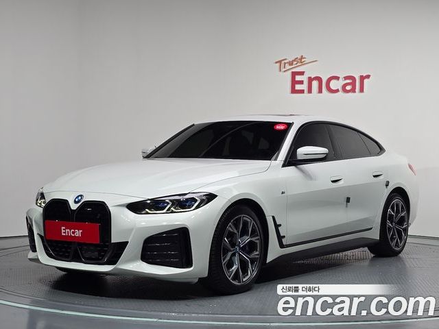BMW i4 2023