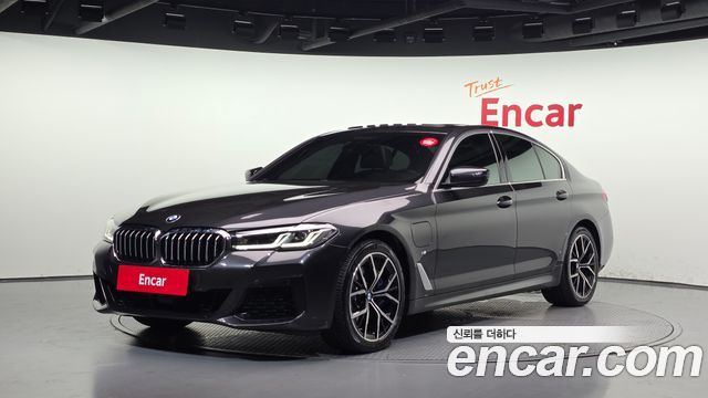 BMW 5-Series 2020