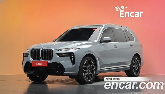 BMW X7 2025