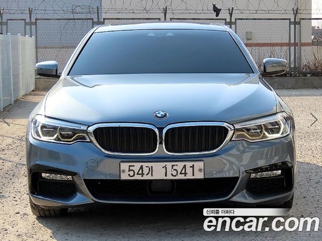BMW 5-Series 2017