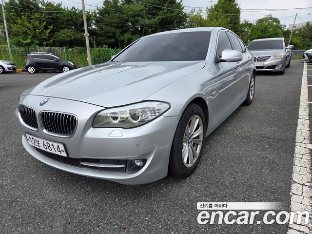 BMW 5-Series 2011