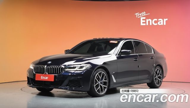BMW 5-Series 2023