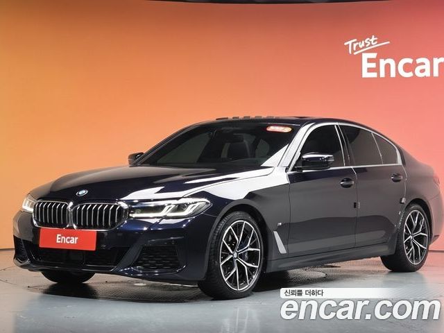 BMW 5-Series 2023