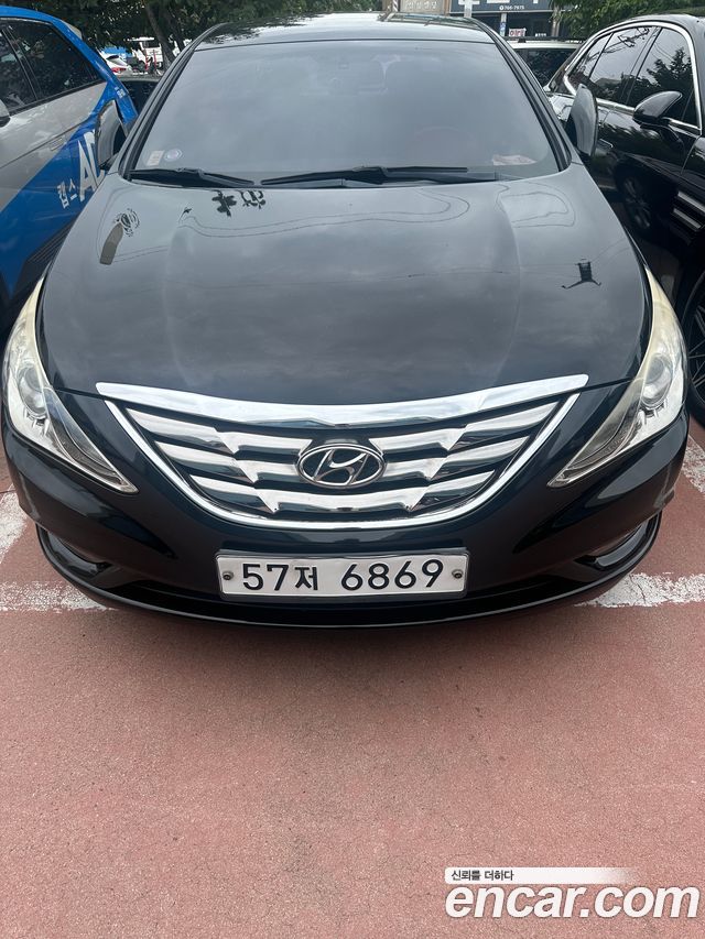 Hyundai Sonata 2011