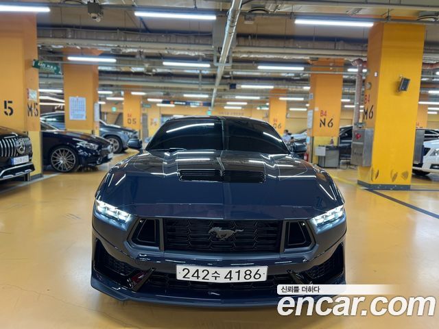 Ford Mustang 2024