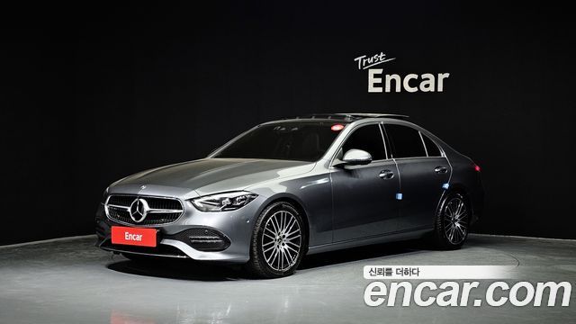 Mercedes-Benz C-Class 2023