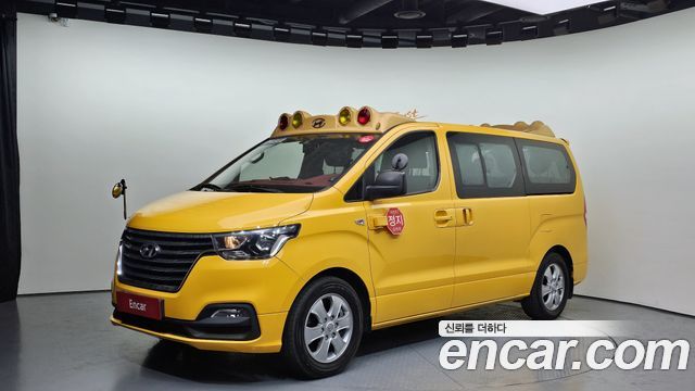 Hyundai Starex 2018