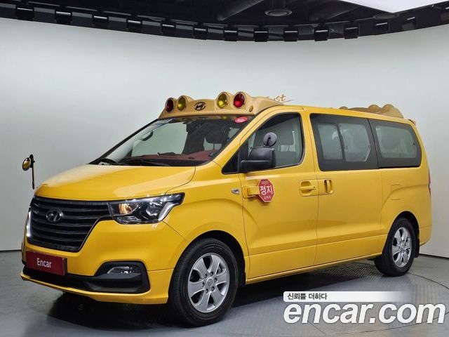 Hyundai Starex 2018