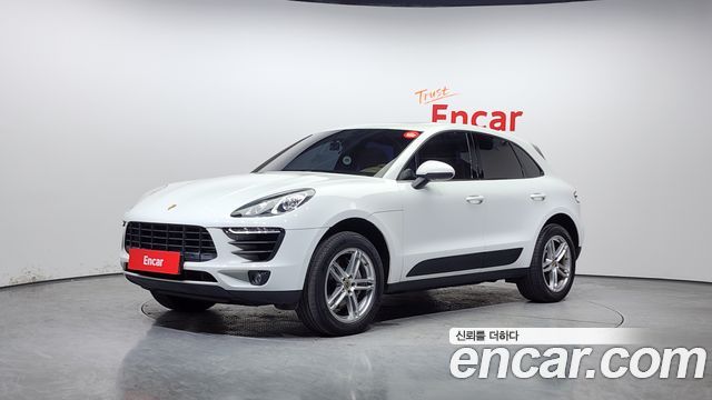 Porsche Macan 2015