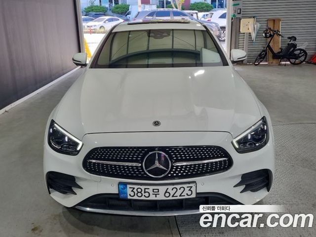 Mercedes-Benz E-Class 2023