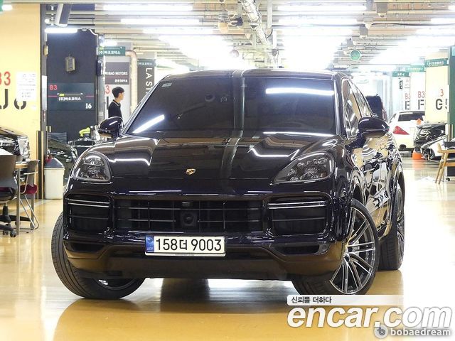 Porsche Cayenne 2021