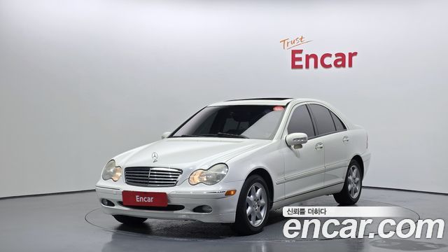 Mercedes-Benz C-Class 2004