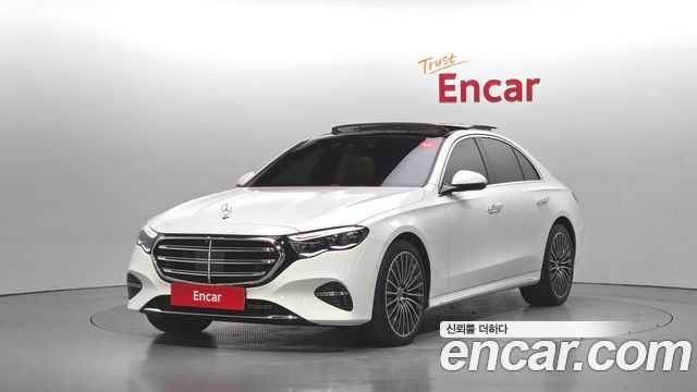 Mercedes-Benz E-Class 2024