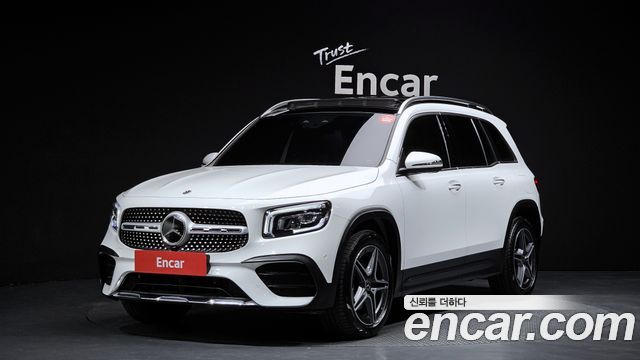 Mercedes-Benz GLB-Class 2022