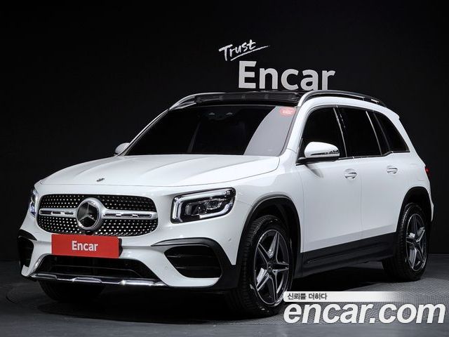 Mercedes-Benz GLB-Class 2022